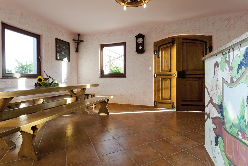 Vineyard Cottage Lustek โนโวเมสโต ห้อง รูปภาพ